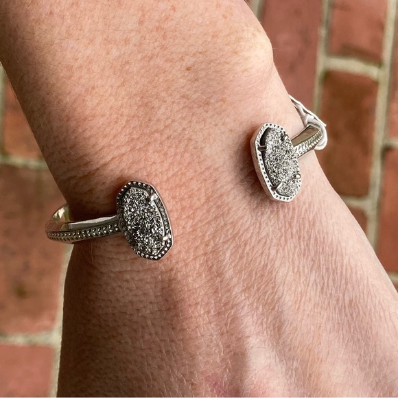 NWT - Elton Cuff by Kendra Scott - Picture 4 of 6